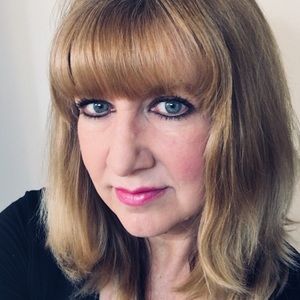 Meet your Posher, Kelli